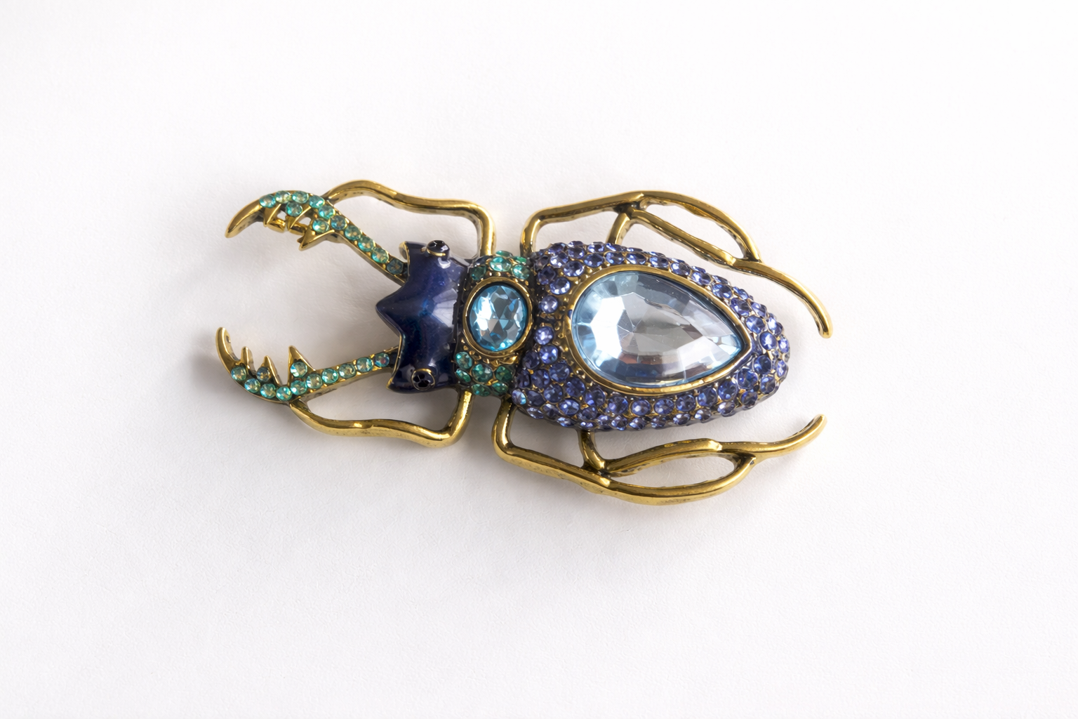 Luxury Crystal Beetle Brooch – Blue &amp; Gold Statement Piece